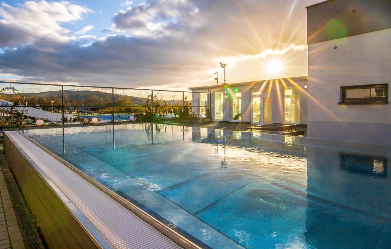 Hotel Termaly Male Bielice Partizánske Exteriér fotografie