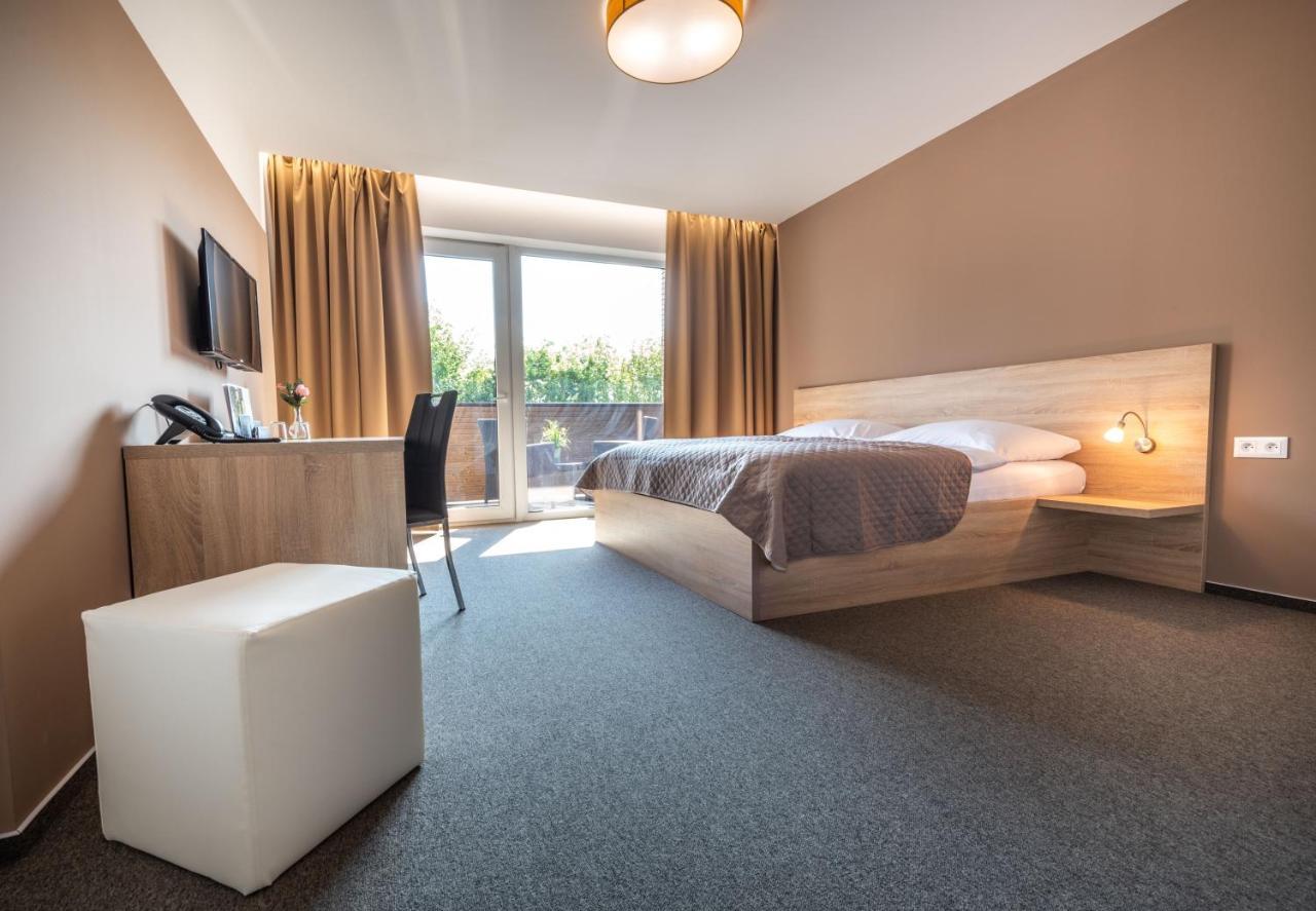 Hotel Termaly Male Bielice Partizánske Exteriér fotografie